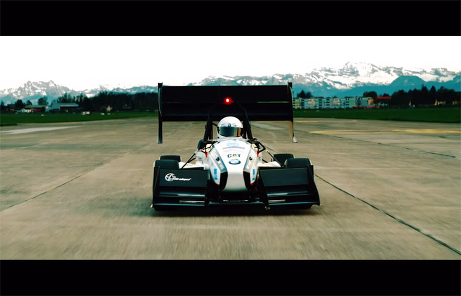 Experimental electric car manages 0-62mph in 1.5 seconds