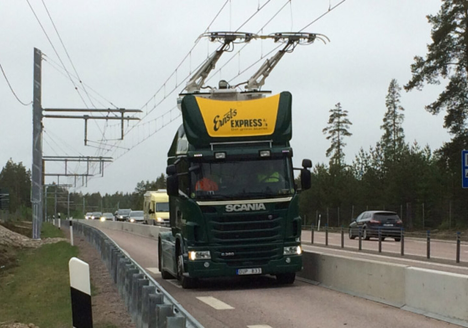 Sweden is testing electric roads for trucks