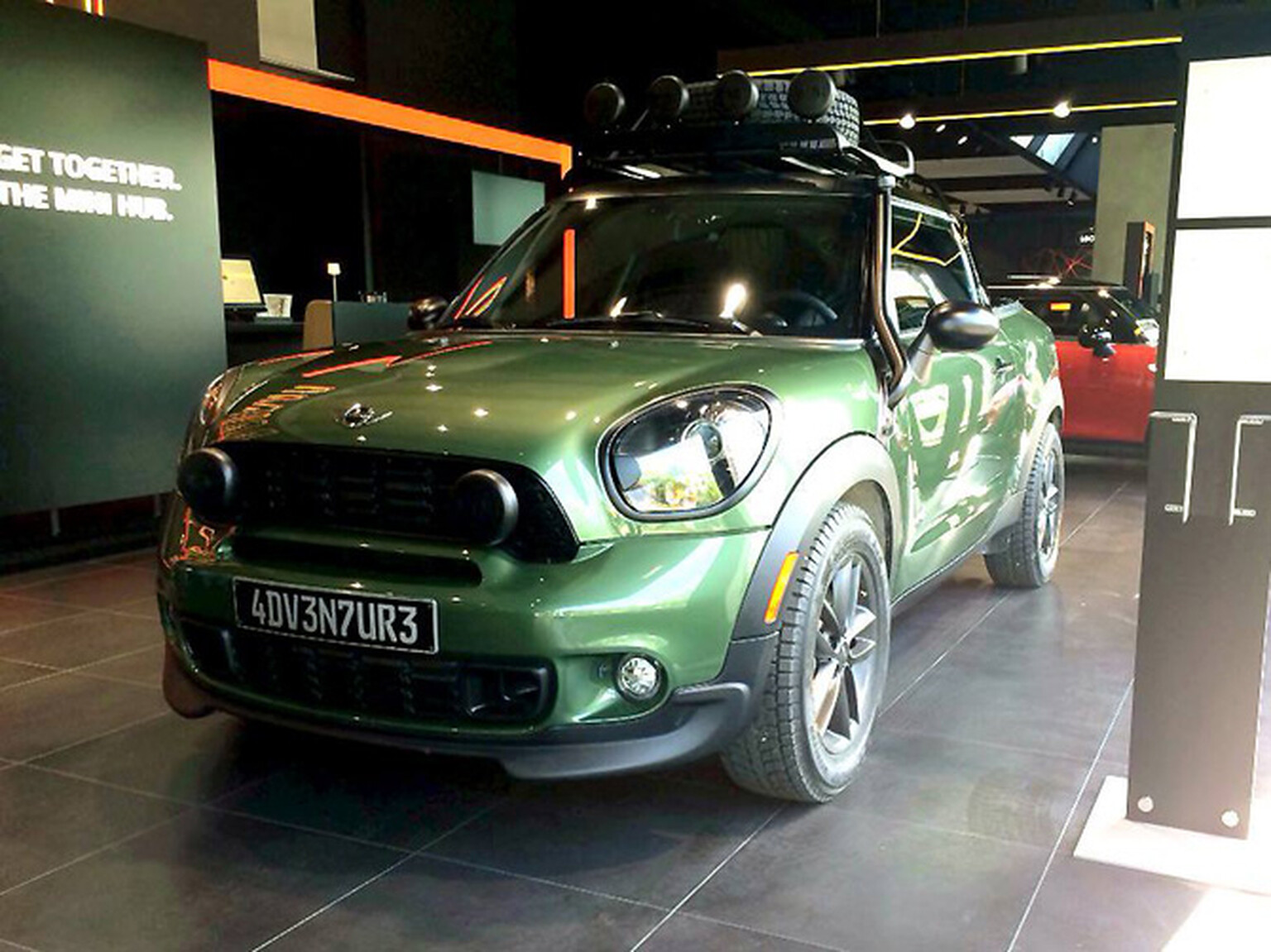 BMW Mini Paceman Adventure pick-up made for safari