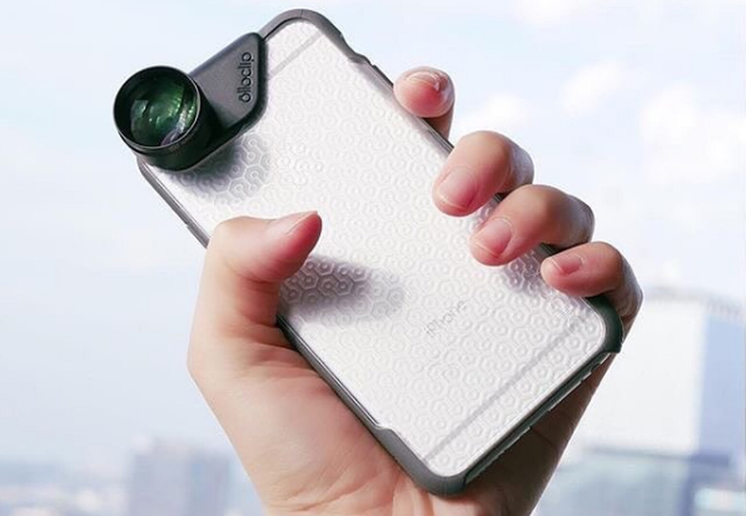 Competition: Win an Olloclip 4-in-1 lens and Ollocase