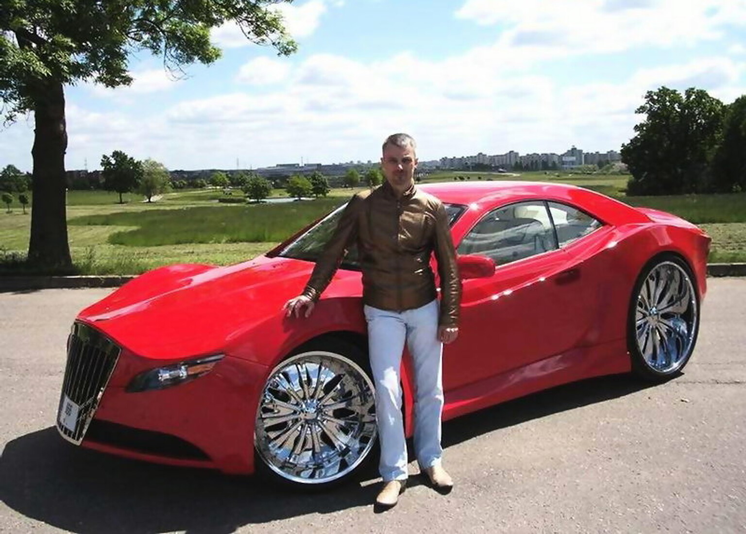 Man builds supercar with builder’s foam