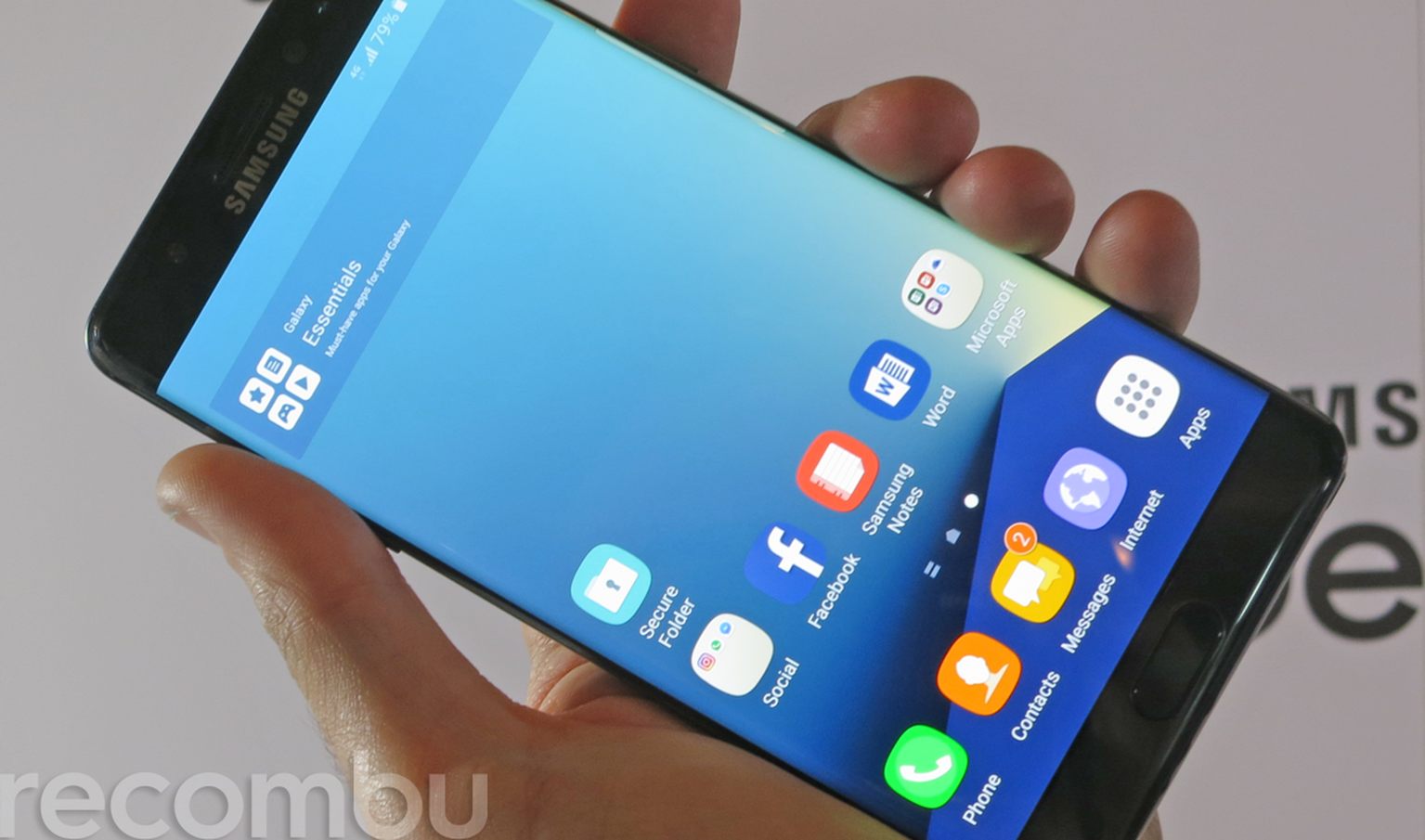 Samsung Galaxy Note 7 vs The World