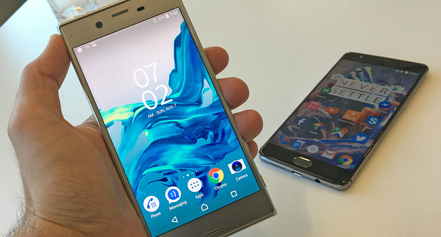 Sony Xperia XZ vs OnePlus 3: Which is best?