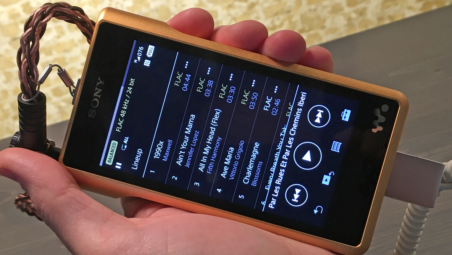 Hands-on Sony Walkman NW-WM1Z Review: The €3300 MP3 player