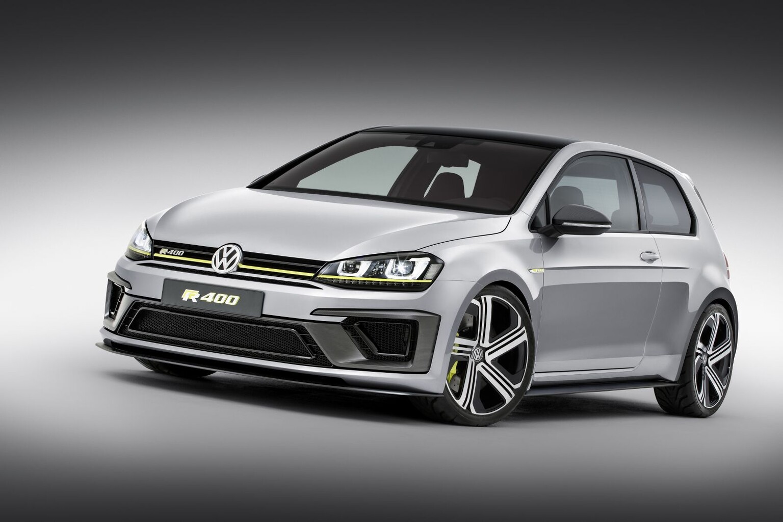 VW reveals mighty Golf R400 concept