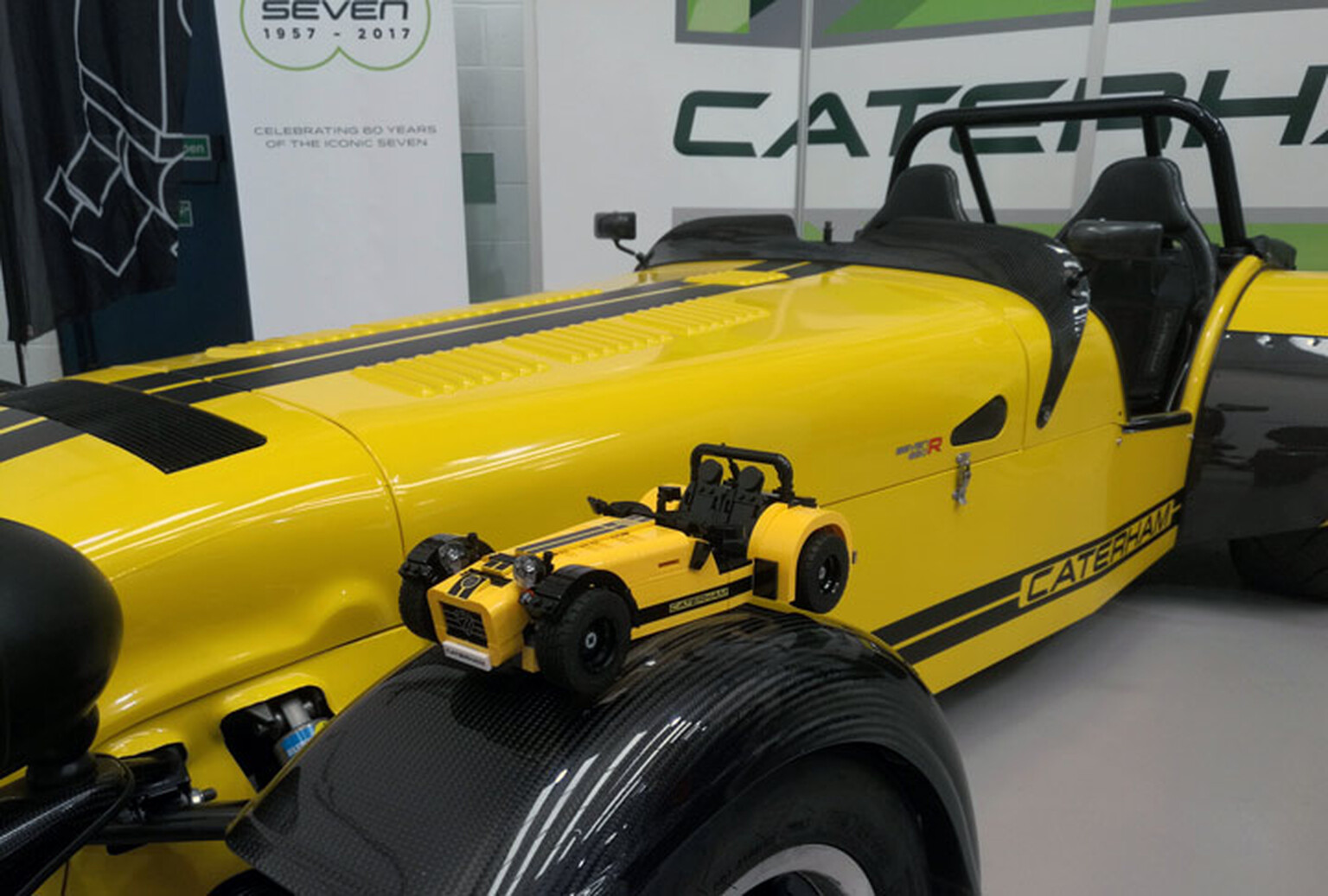 The Lego Caterham Seven has arrived (and we want one)