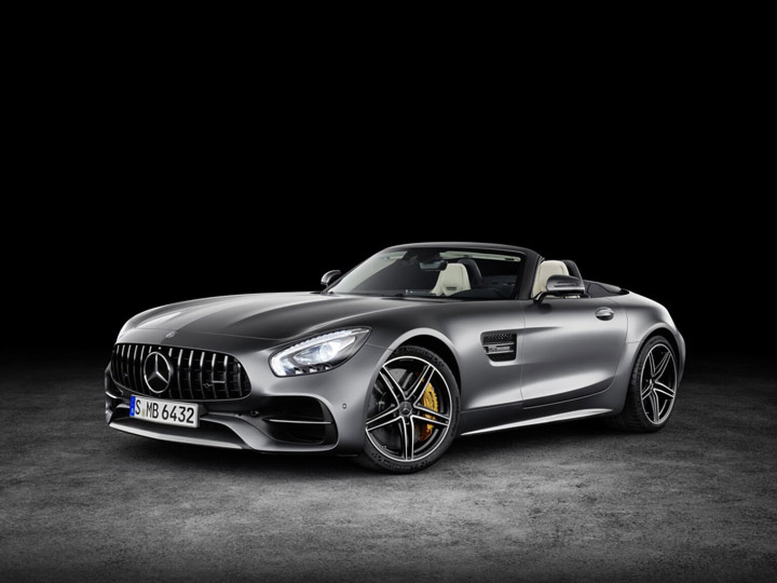 Meet the Mercedes-AMG GT C Roadster