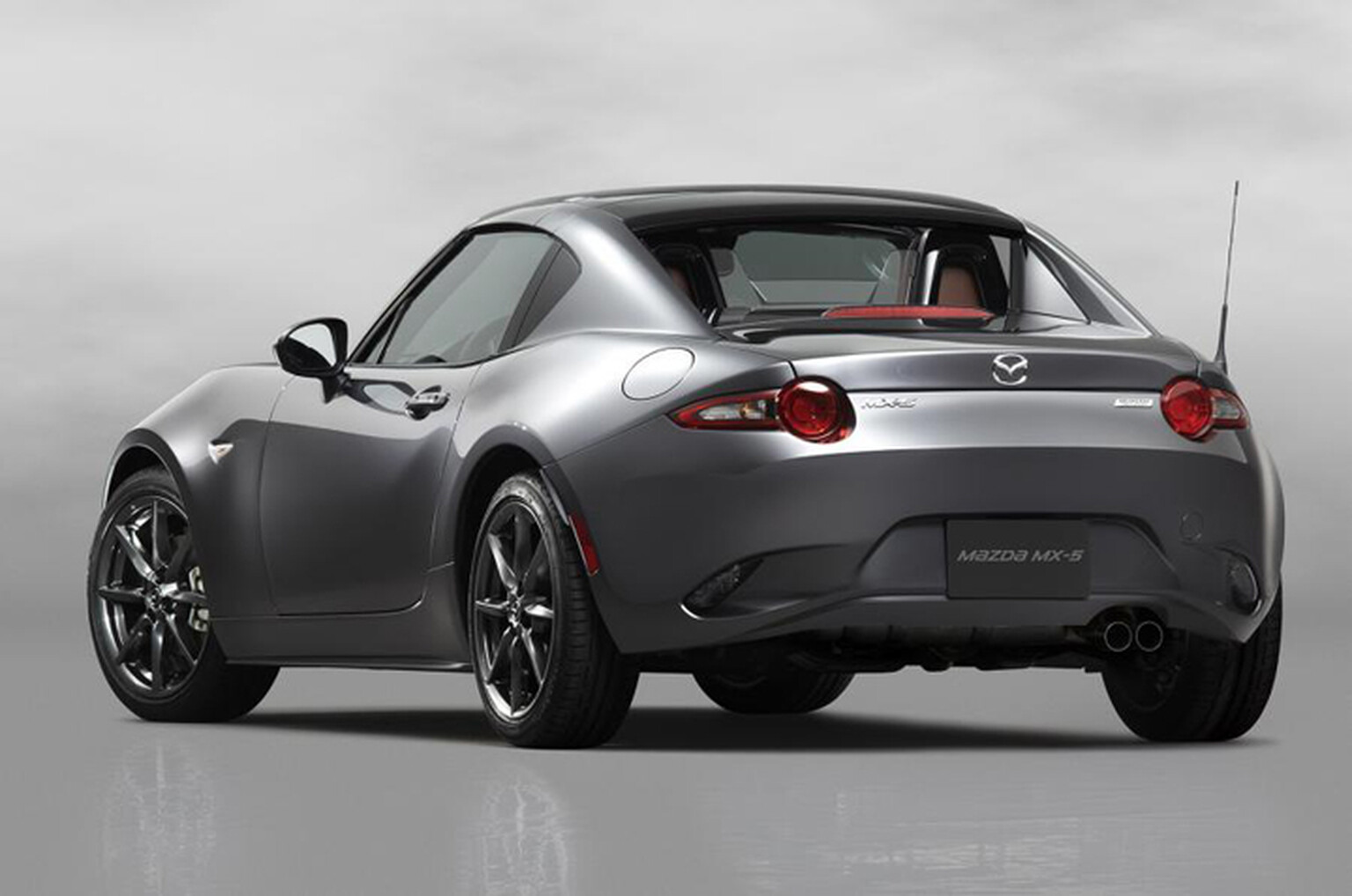 The hardtop-toting Mazda MX-5 RF now has a price