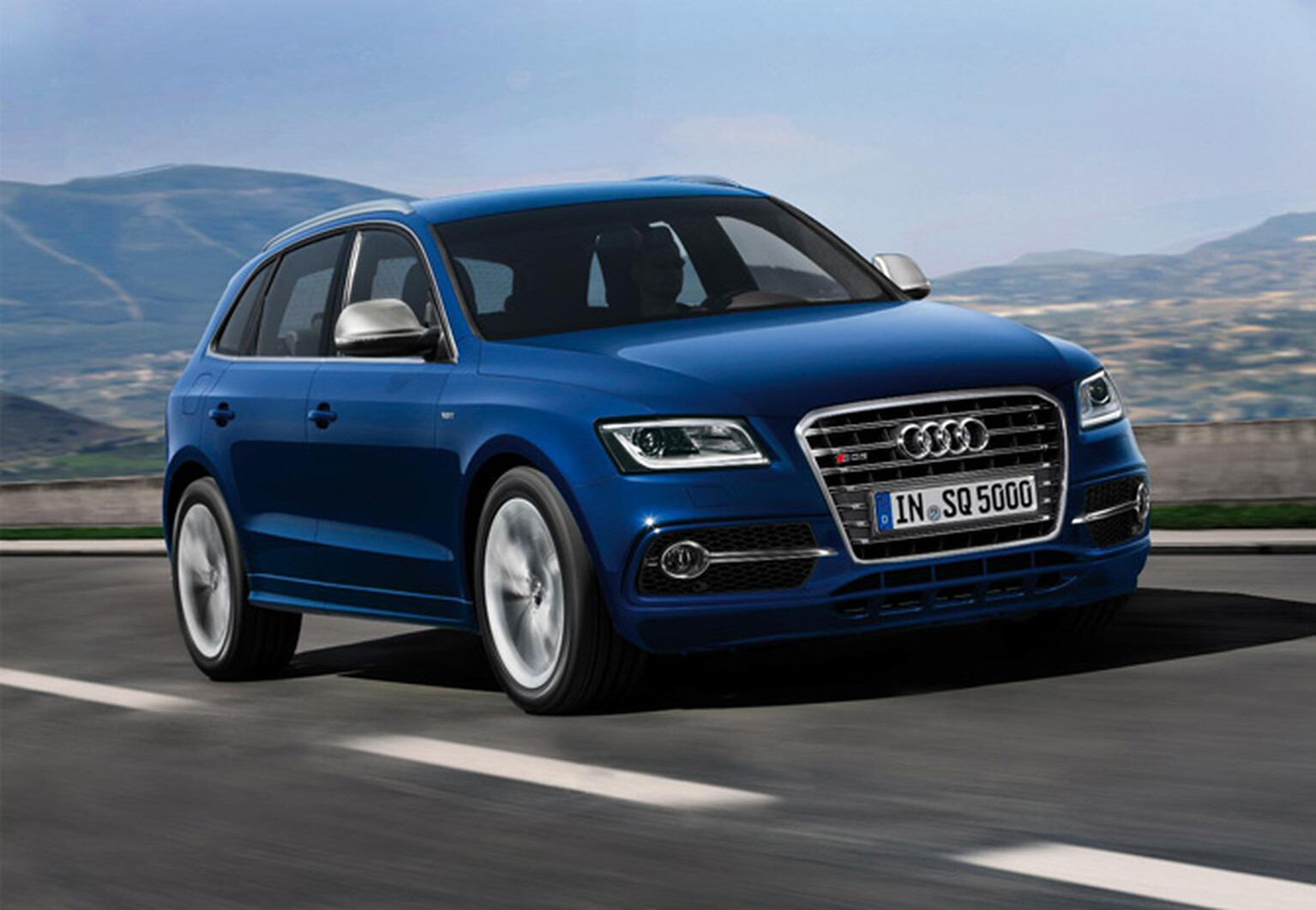 Audi SQ5 runs on diesel-flavoured steroids