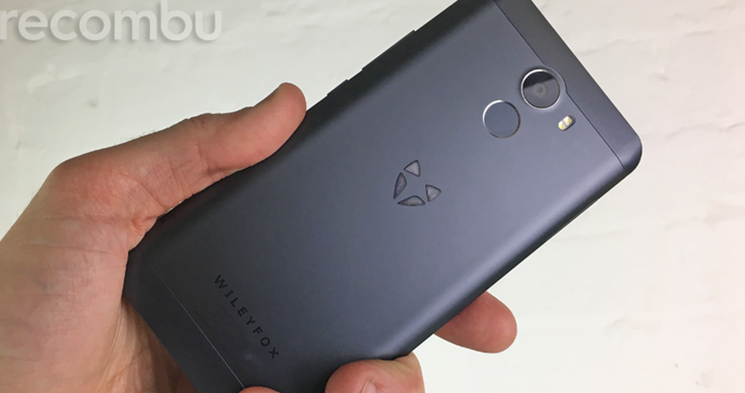 Recombu Awards 2016: Best value mobile phone of the year