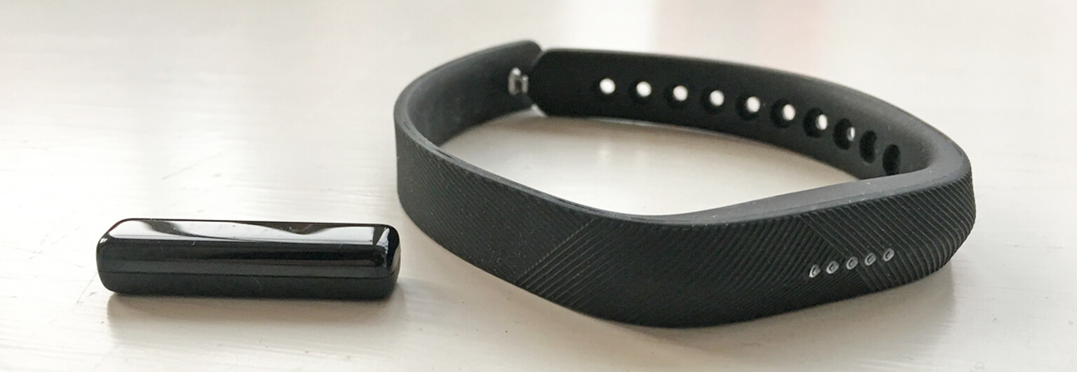 Fitbit Flex 2 Review: In Depth