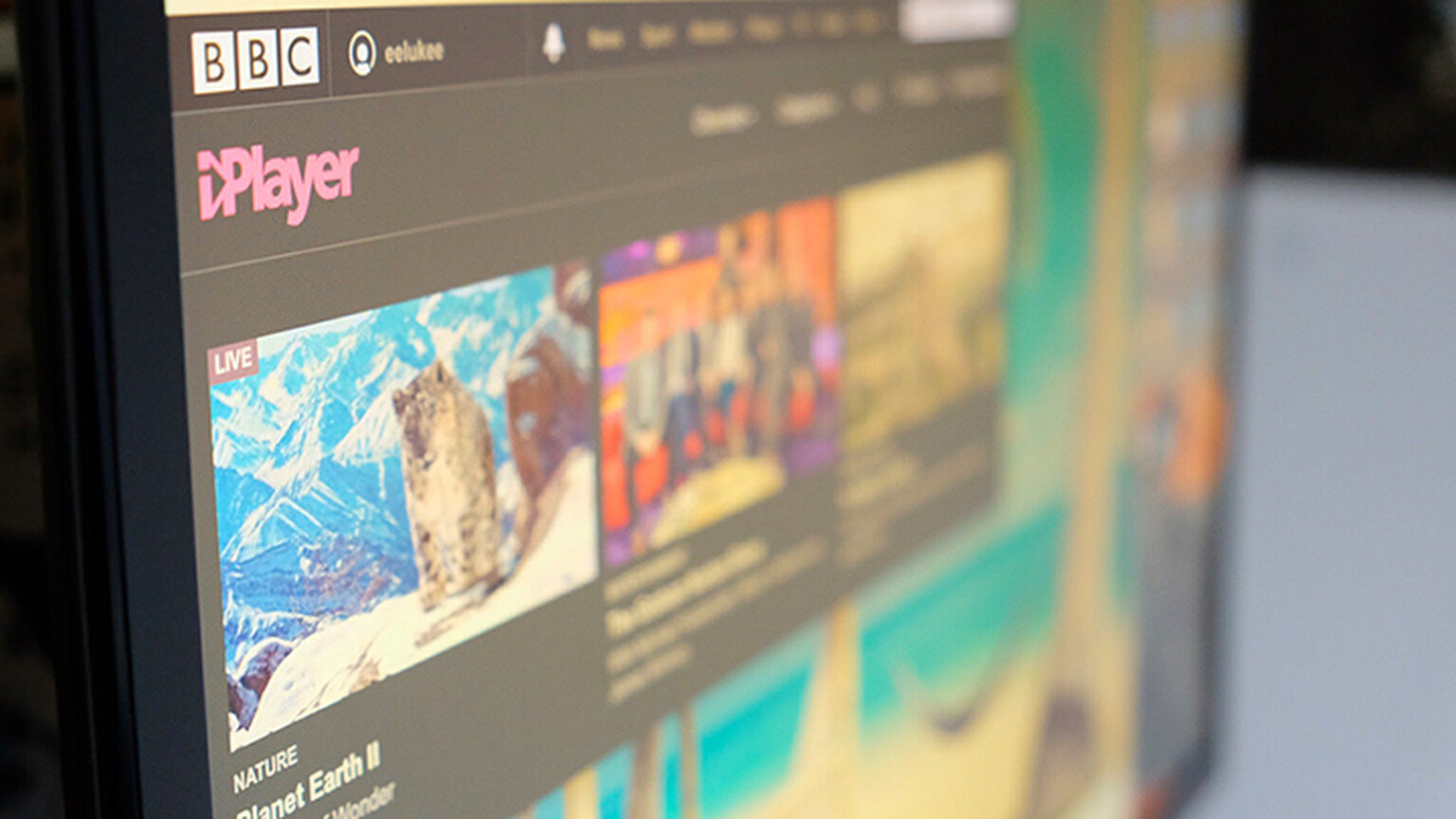 How to watch BBC iPlayer abroad or offline