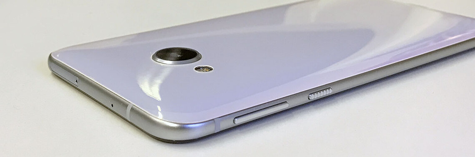 HTC U Play Review: In Depth