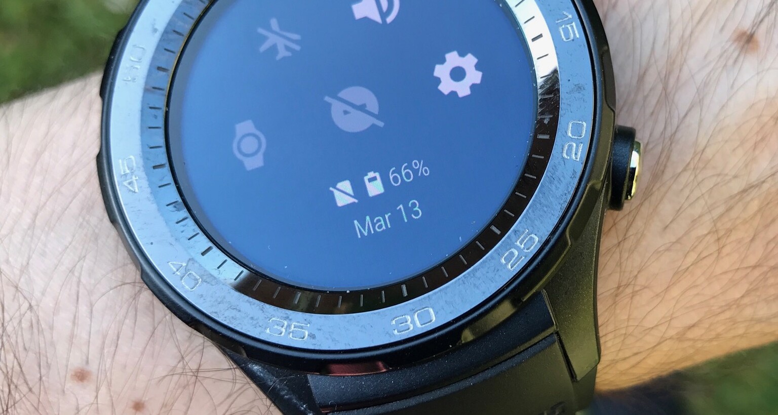 How to get better battery life with Android Wear 2.0 smartwatches