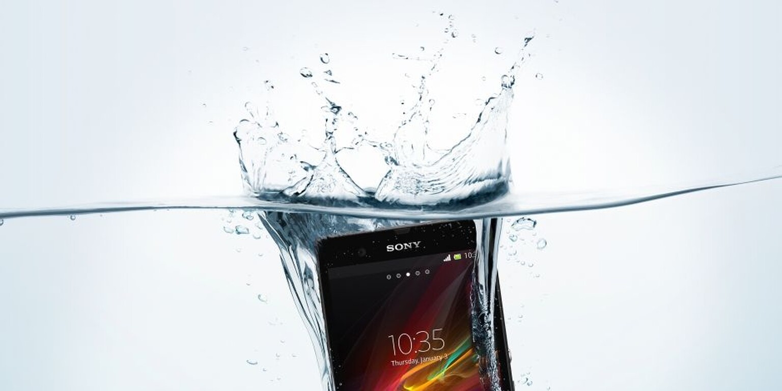 What are the best waterproof phones?