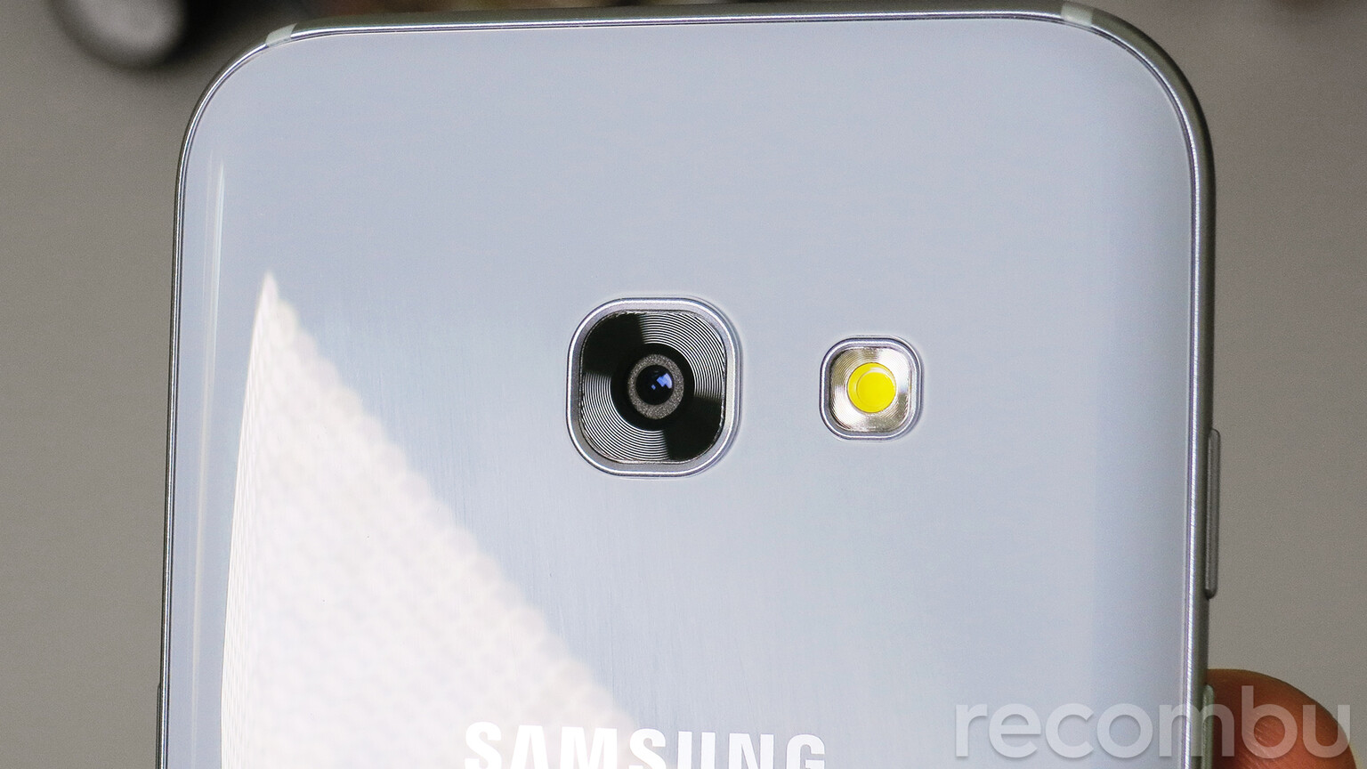 Samsung Galaxy A3 (2017) Camera Review: Photo and video samples and tests