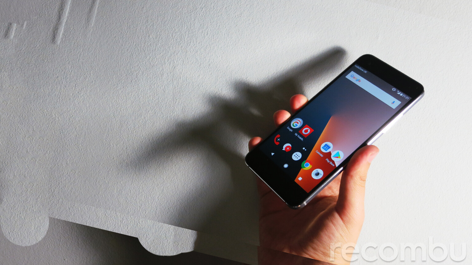 Vodafone Smart V8 Review: In Depth