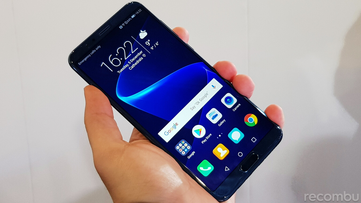 Honor View 10 vs Huawei Mate 10 Pro: The price is right