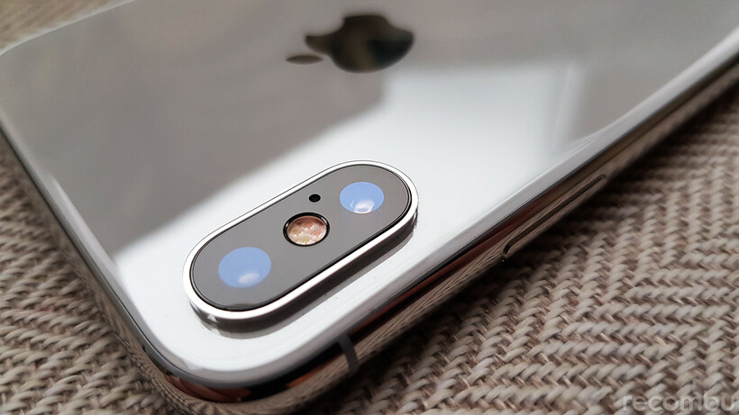 Apple iPhone X camera review: Camera closeup