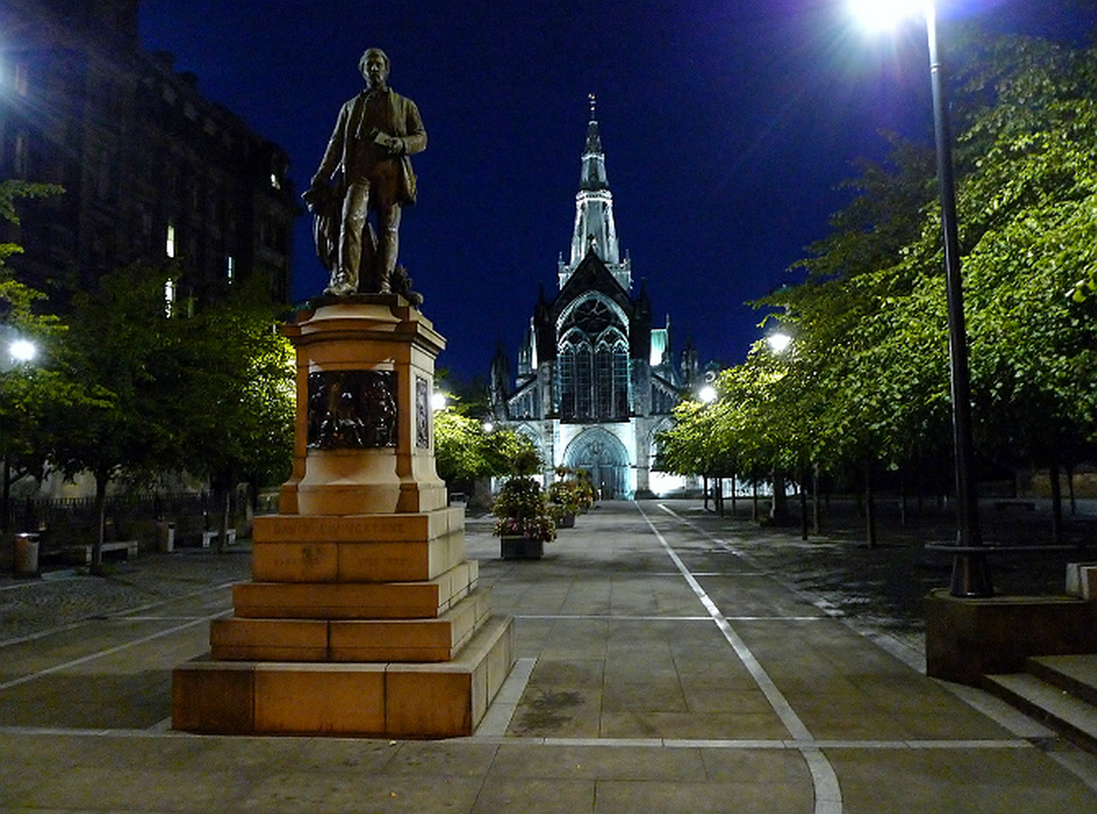 BT picked to pipe free WiFi around Glasgow city centre