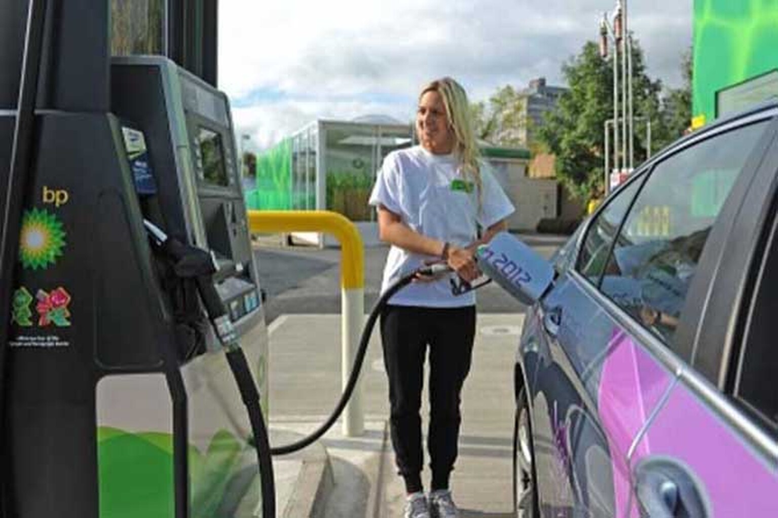 Some UK Petrol pumps give out free fuel