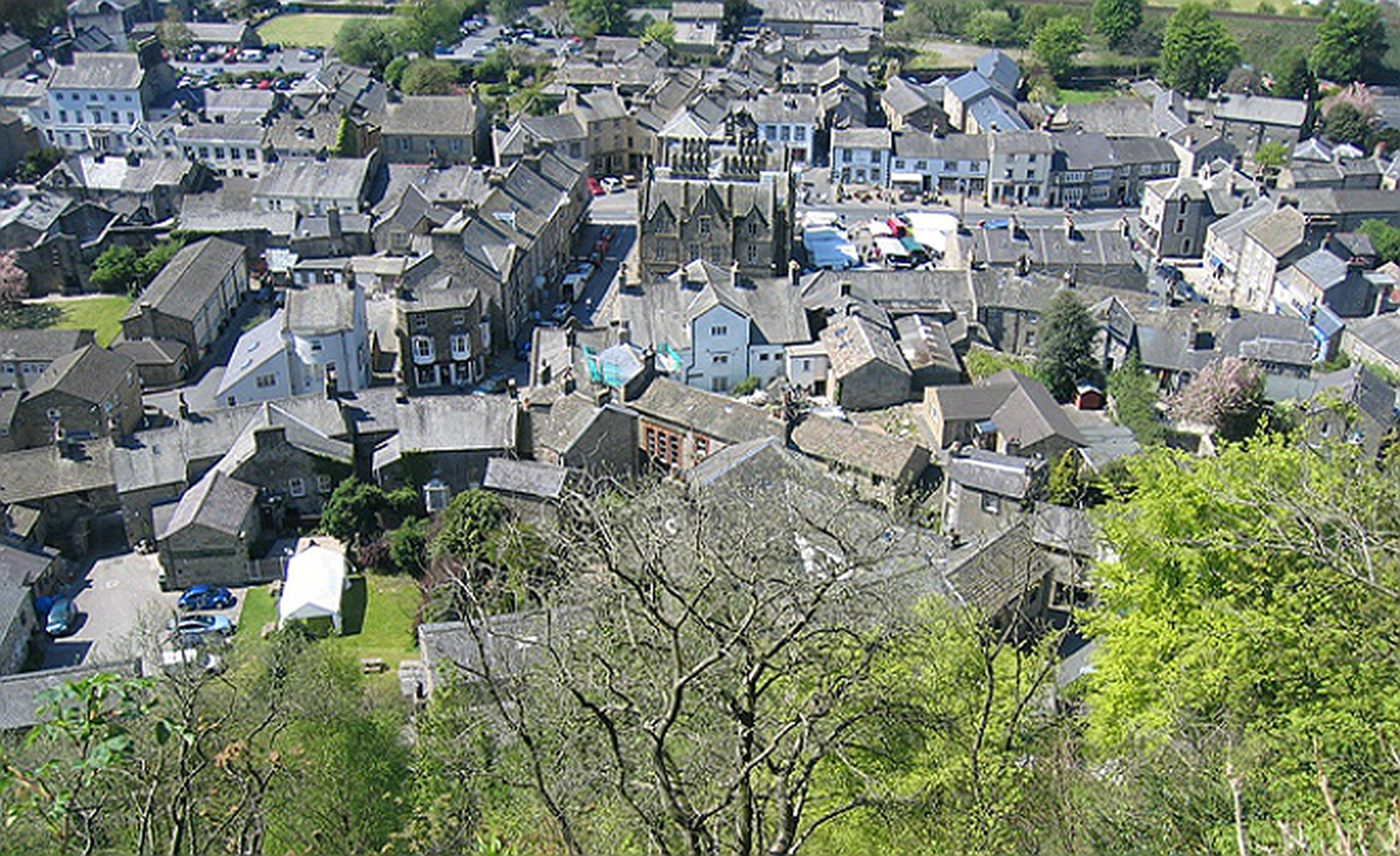 Yorkshire town of Settle gets free public WiFi from Clannet