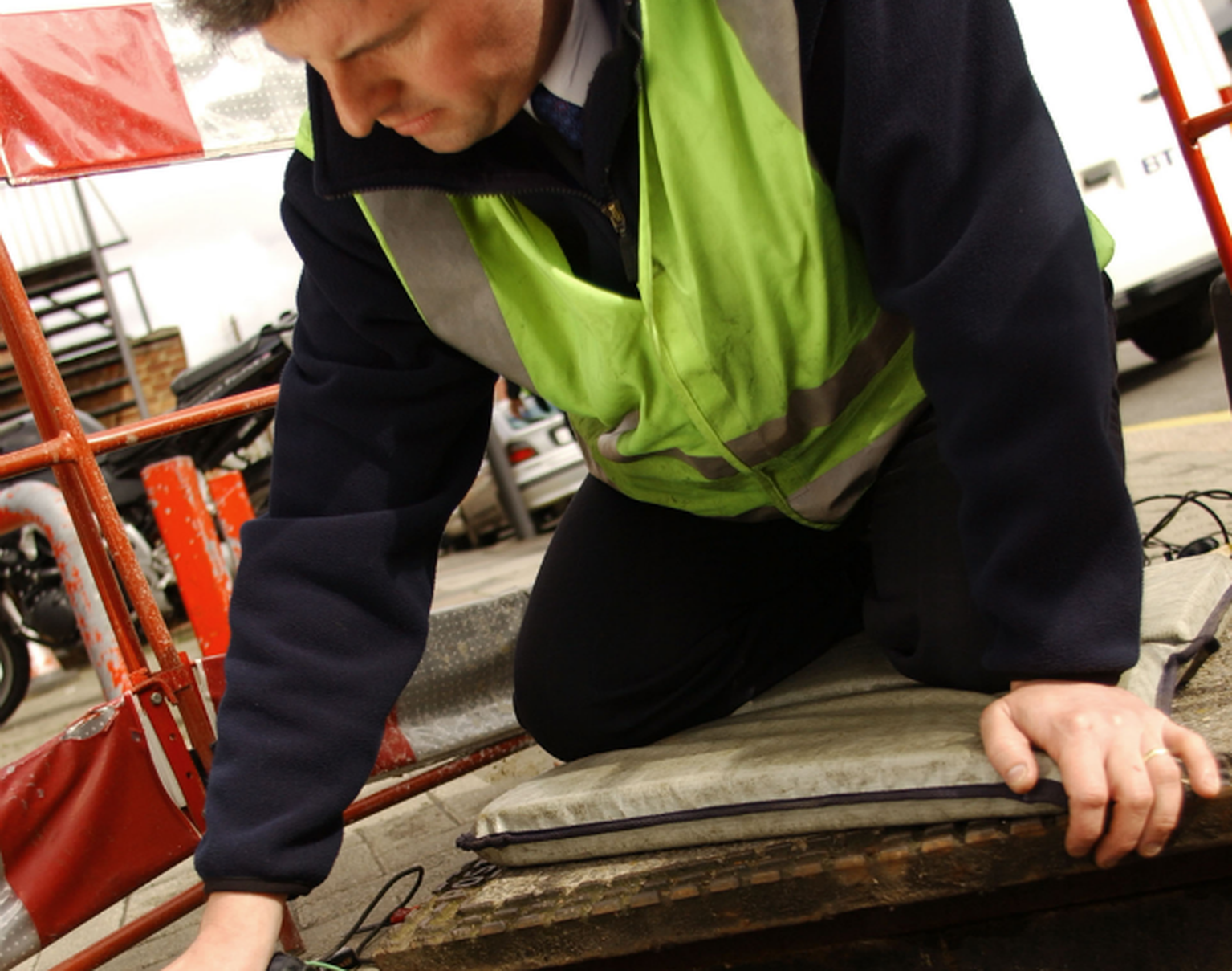 Openreach repairs Exeter’s broadband connections after French lightning attack