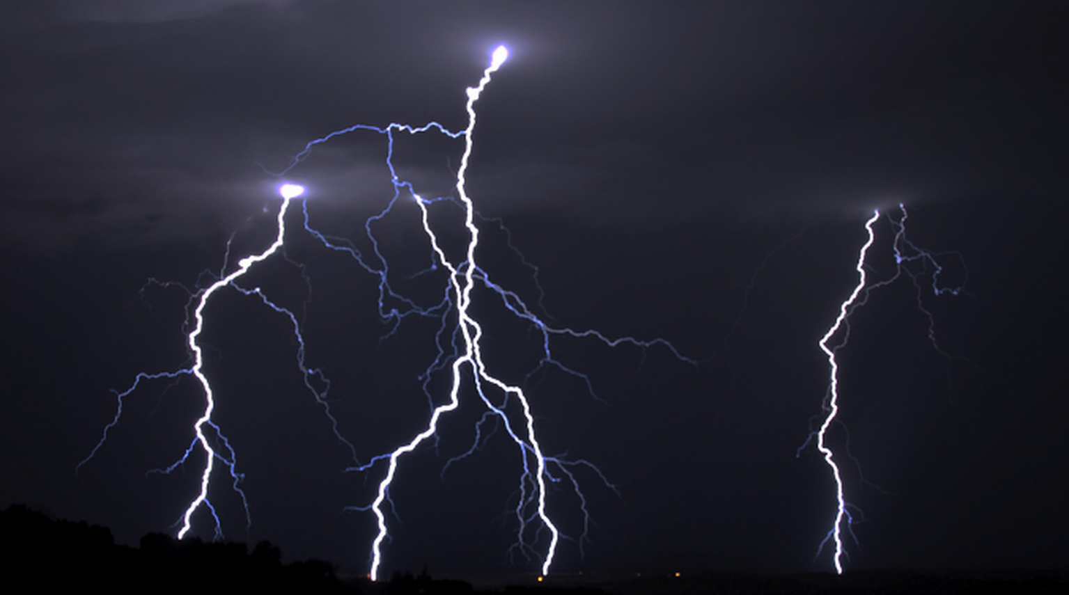 Broadband in Exeter blasted by French lightning