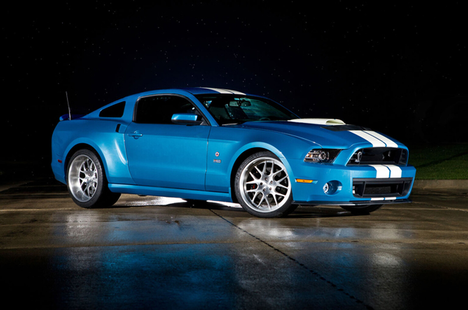 Shelby reveals 850bhp GT500 in memory of company founder