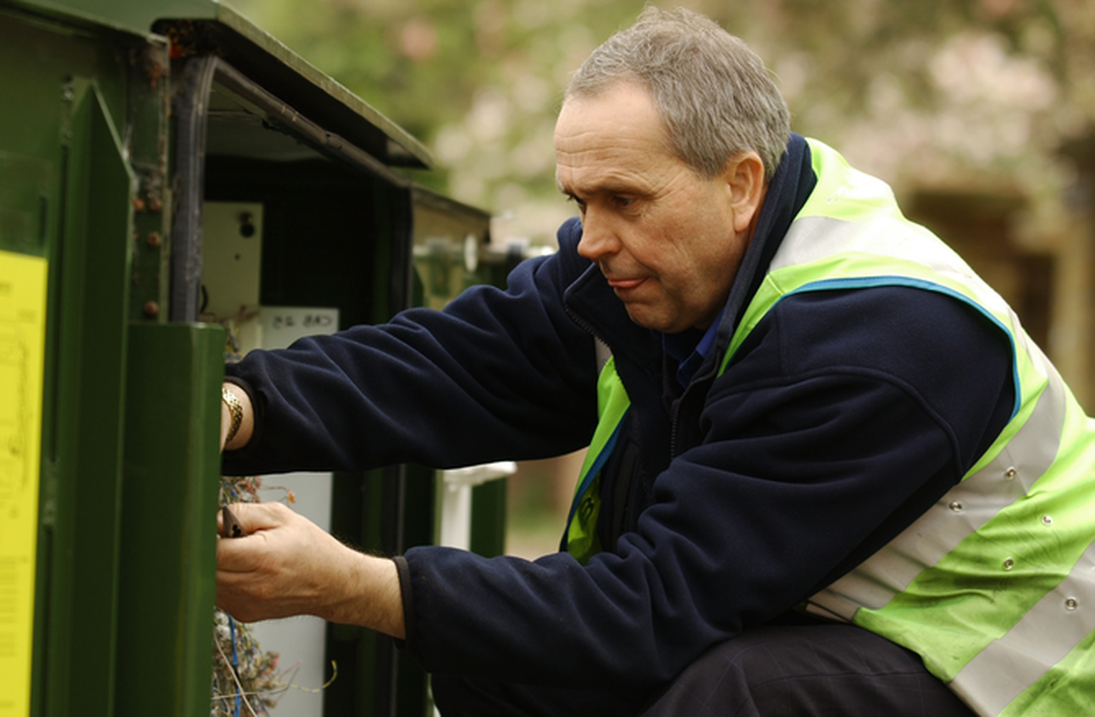 10Mbps should be the minimum broadband speed says Liberal Democrat farmer
