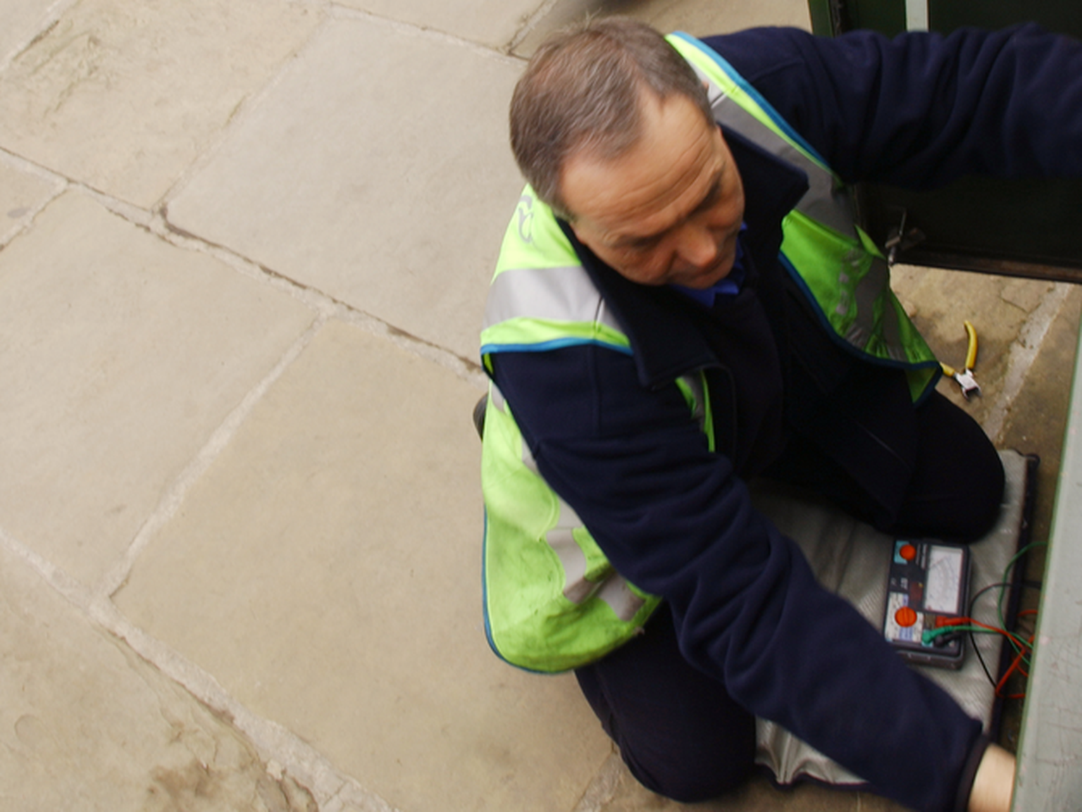 Gloucestershire villagers need to dig deep for fibre broadband