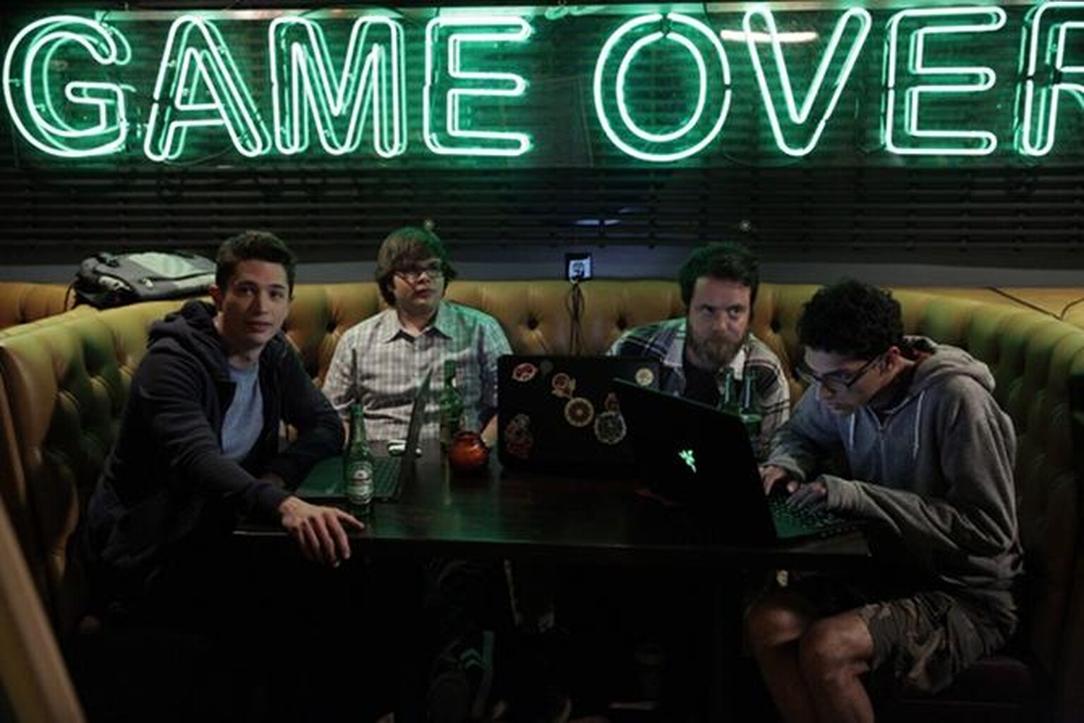 Amazon and Microsoft Xbox won’t swallow Netflix all-you-can-eat viewing