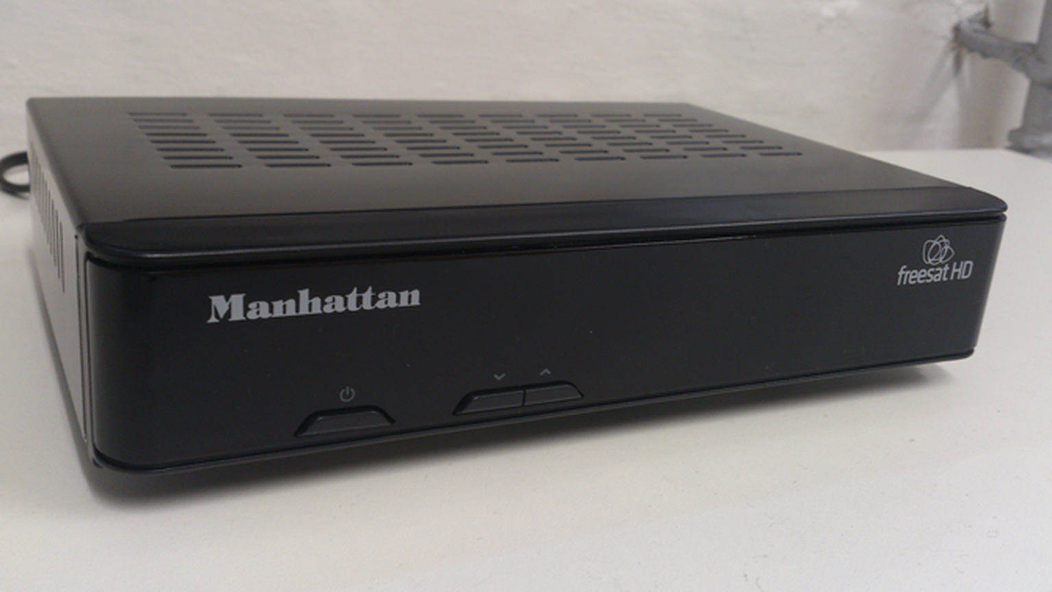Manhattan Plaza HD S2: Freesat HD budget box video review