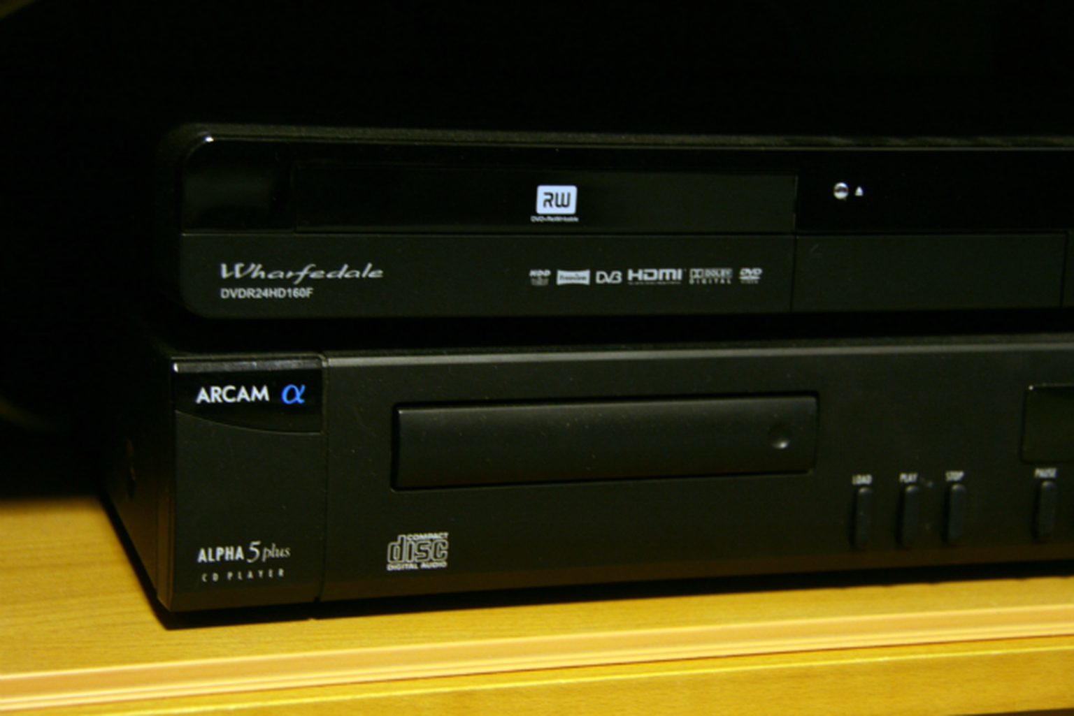 Freeview retuning to clear airwaves for 4G five months early