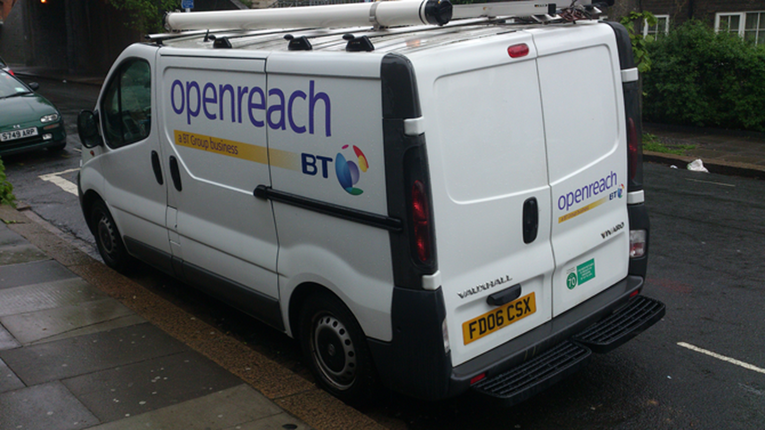 Half a million milestone passed in Wales: Broadband Rollout Roundup 22/06/13