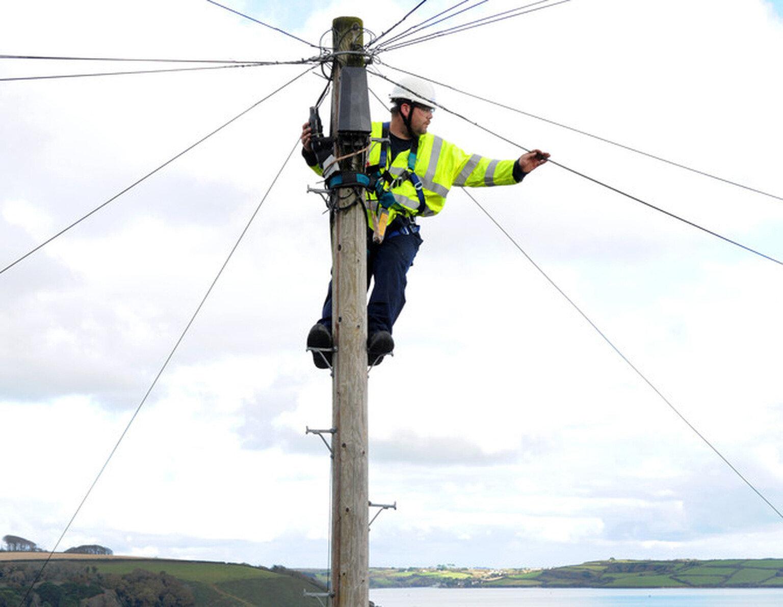 Rural broadband ‘train crash’ label rumoured for watchdog’s report