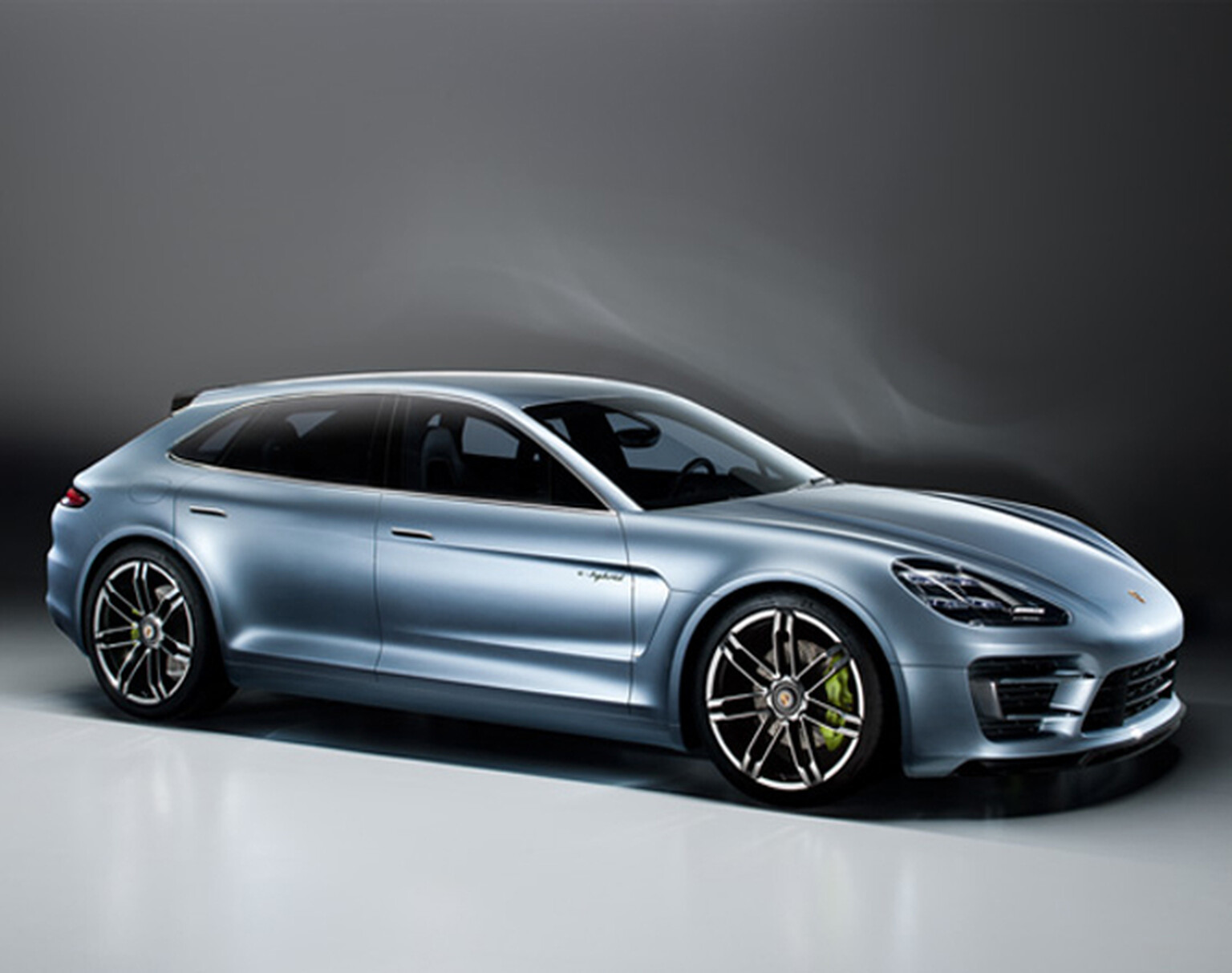 Porsche puts family first with Panamera Sport Turismo estate