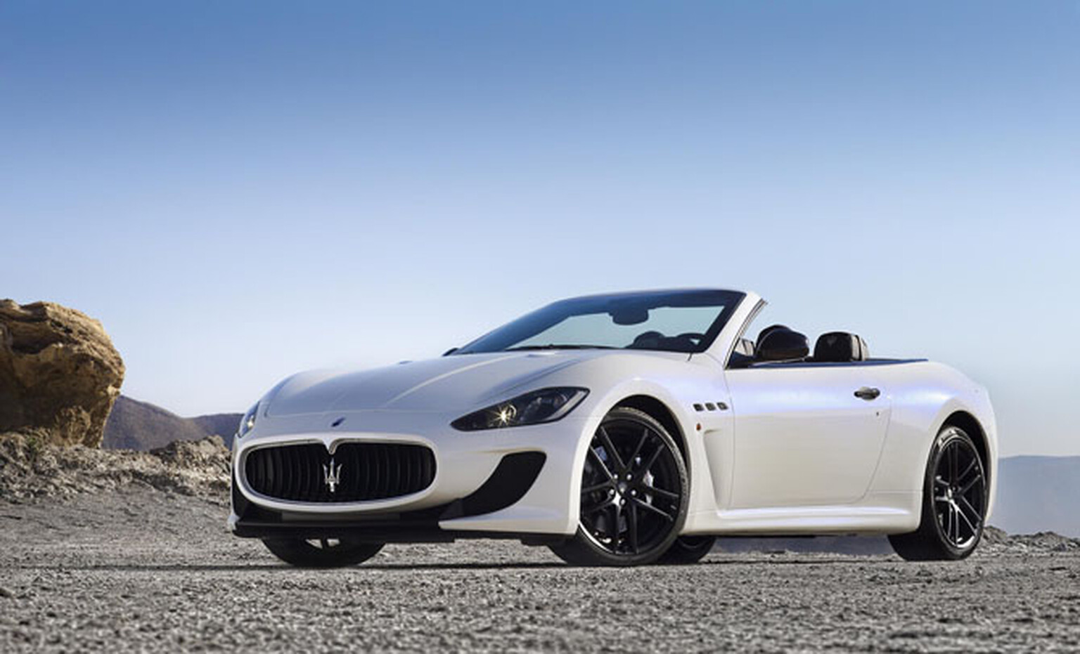 Maserati Grancabrio MC is an angry grand tourer