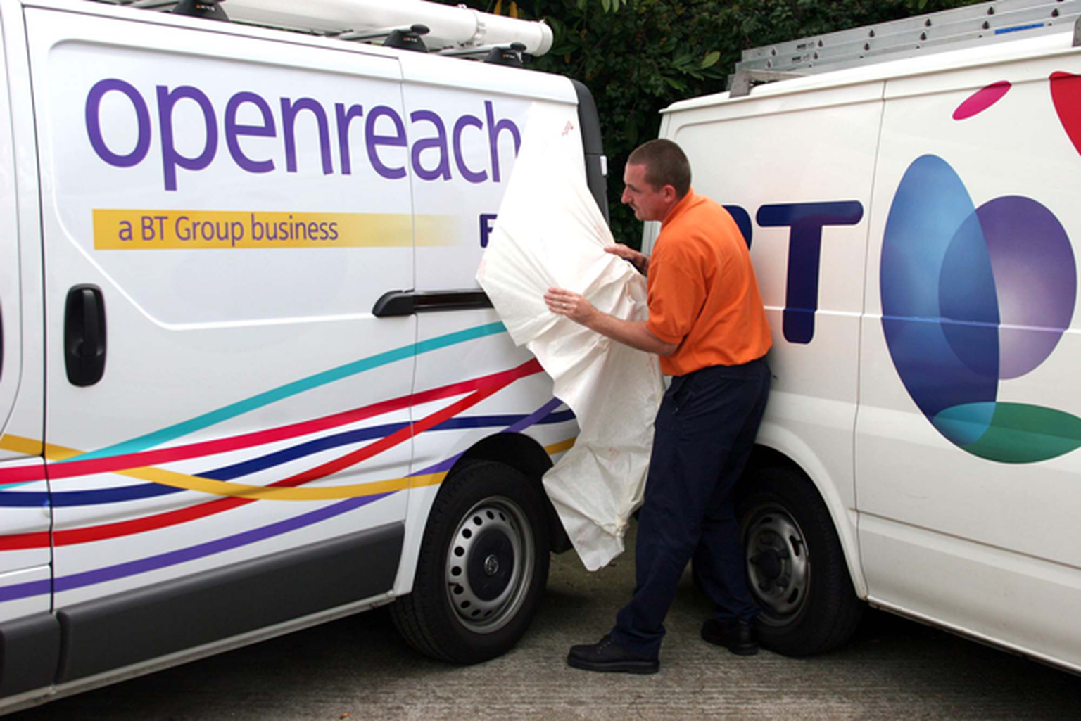 Broadband Rollout Roundup: 15,500 fibre homes and businesses in Swansea