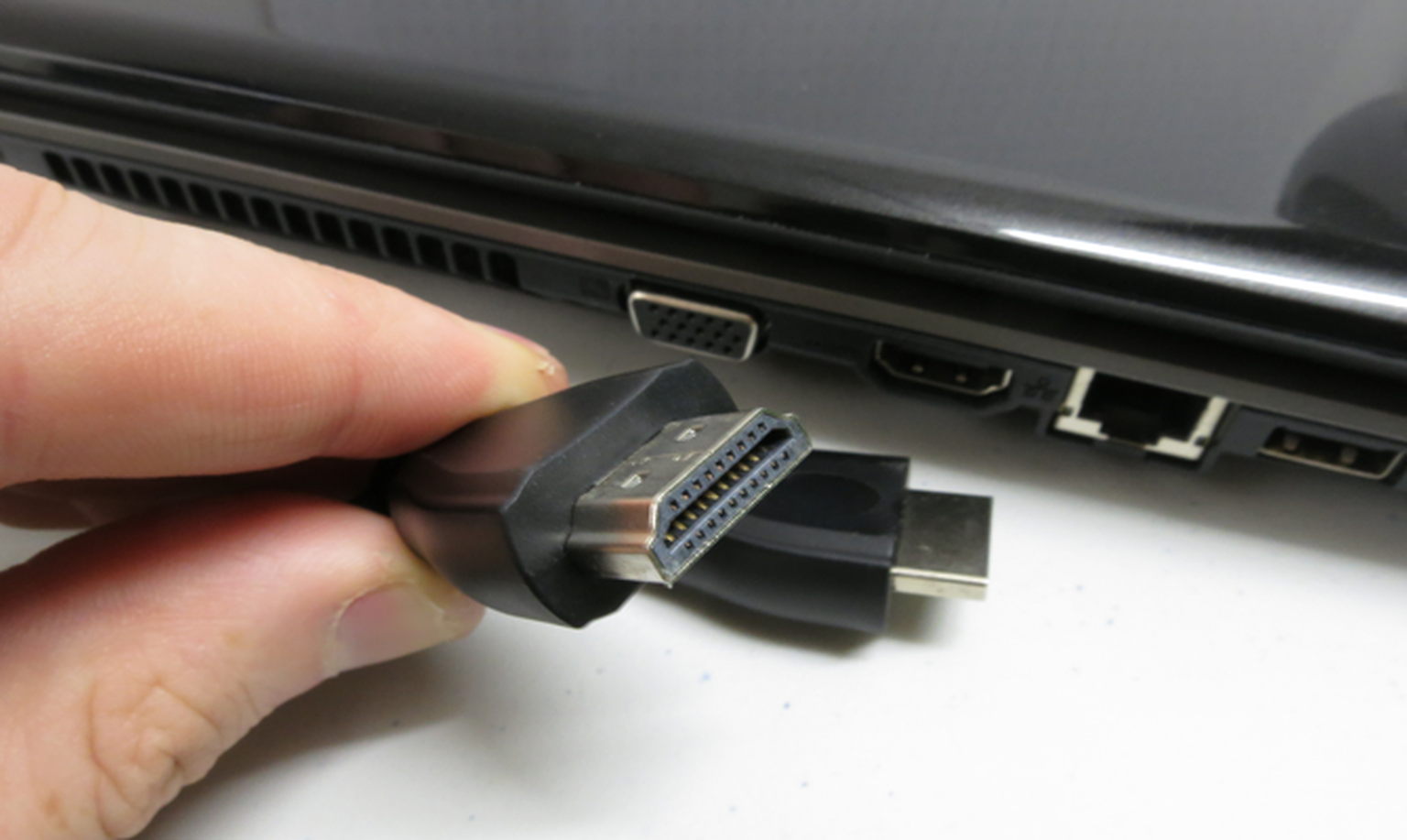 Recombu Digital’s Top 20 Stories of 2012 Part 1 - From Laptops to the Pirate Bay