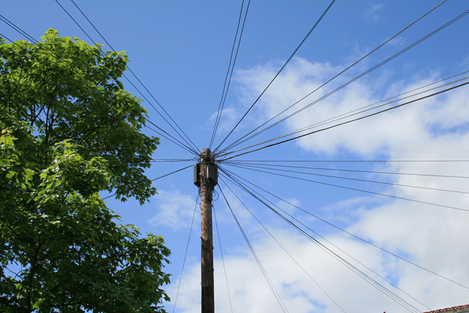 Do I need to pay line rental for broadband?