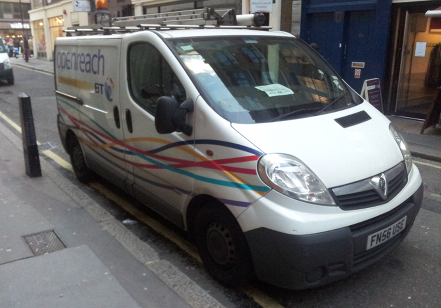 Pedal to the Metal, Fibre to the People: Broadband Rollout Roundup 02/11/2012
