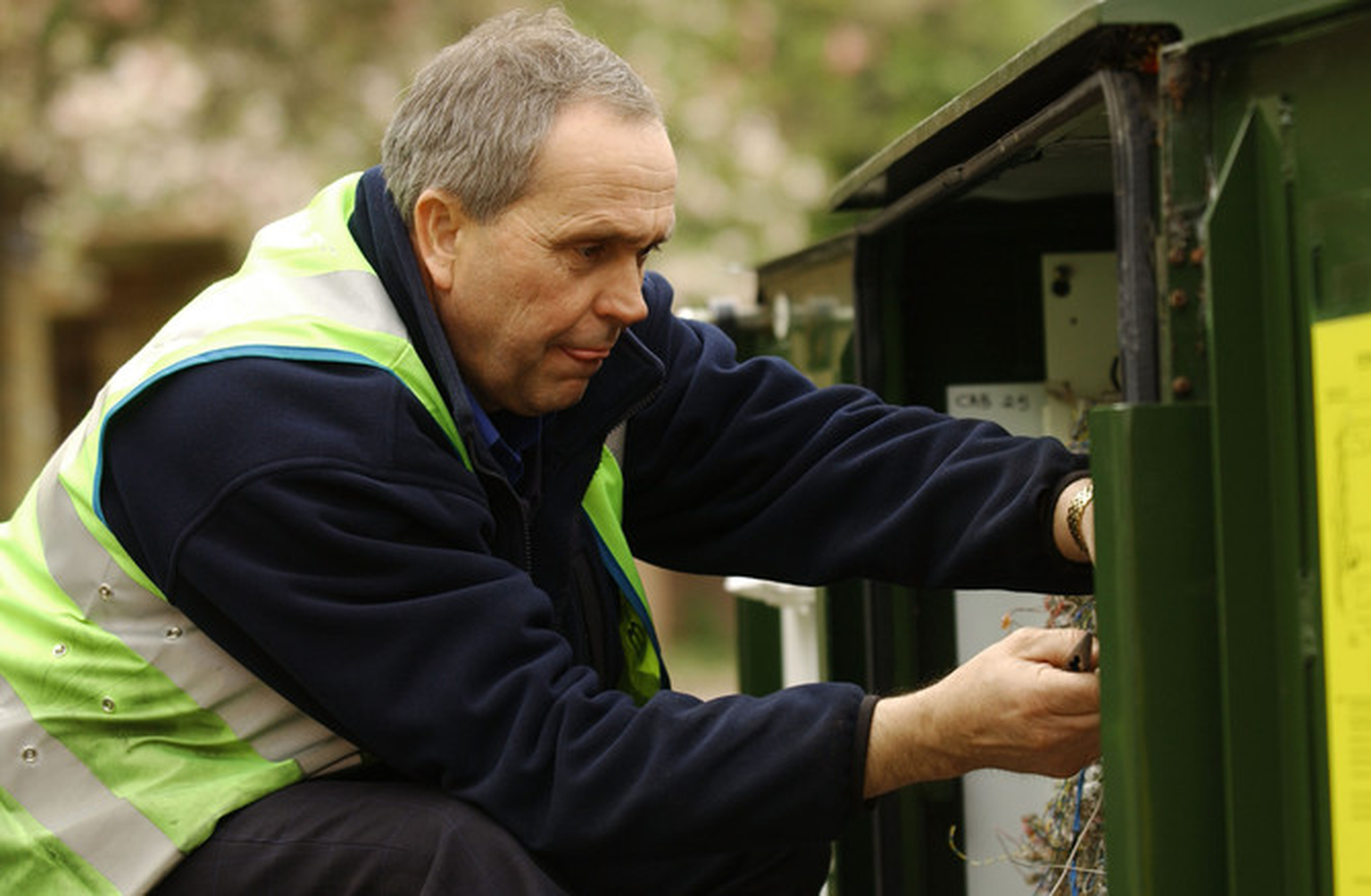 Fibre Fibre, Everywhere: Broadband Rollout Roundup: 07/09/2012