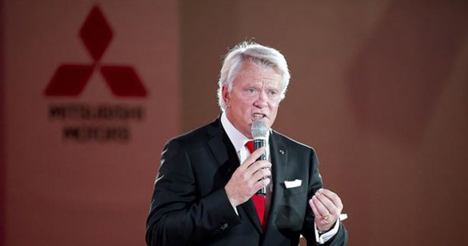 Mitsubishi boss calls French politician a "retard" before resigning