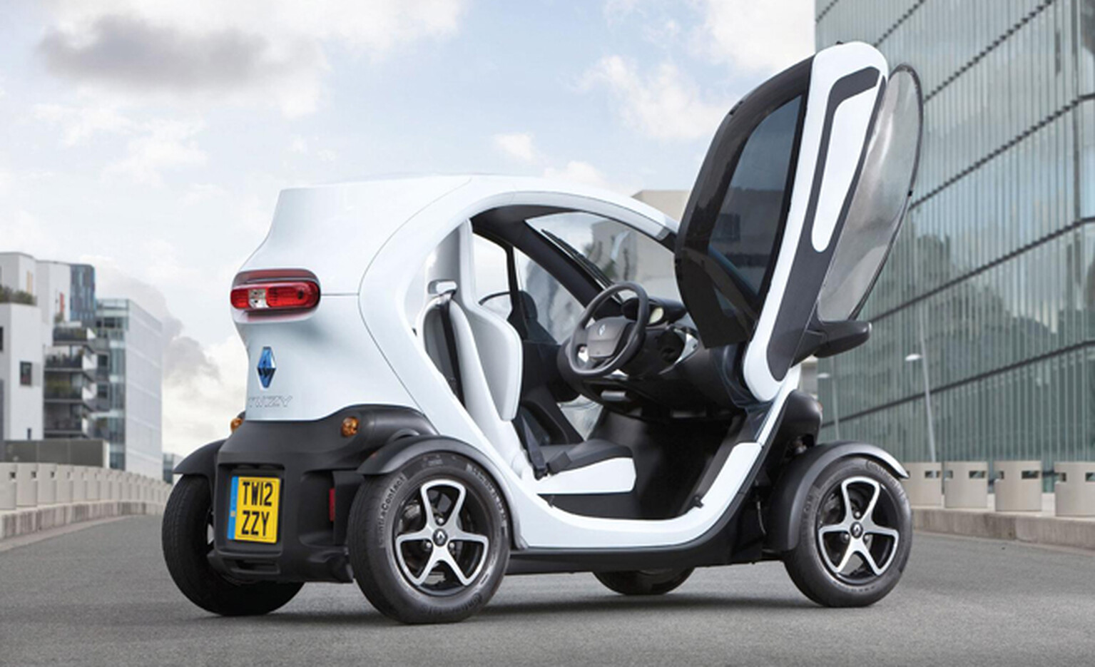 Renault Twizy window upgrade keeps rain at bay