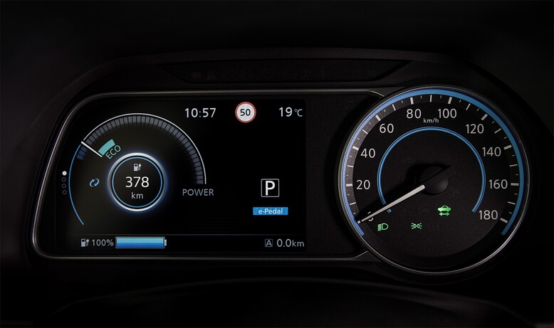 2018 Nissan Leaf TFT digital dials