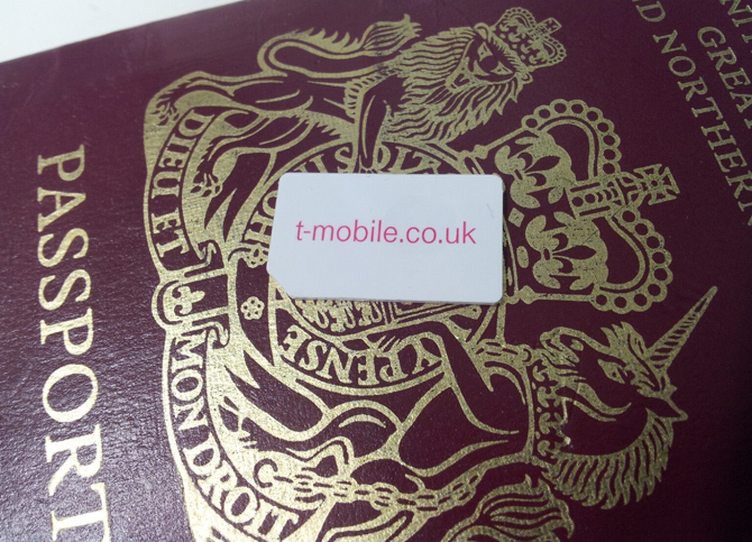 T-Mobile data roaming rates cut, starting at £1 for 3MB