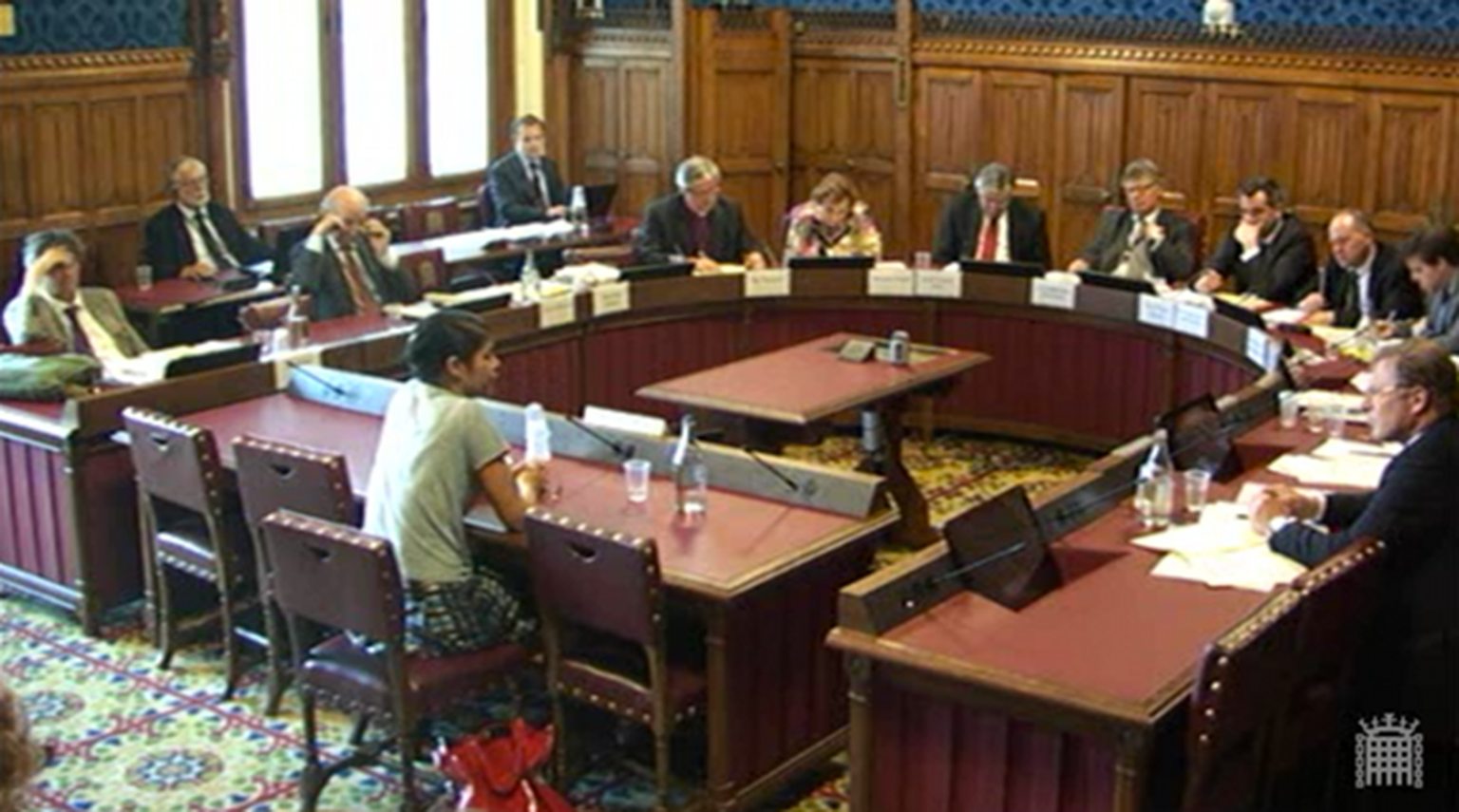 Local fibre broadband projects should get national ISPs on board, Lords told