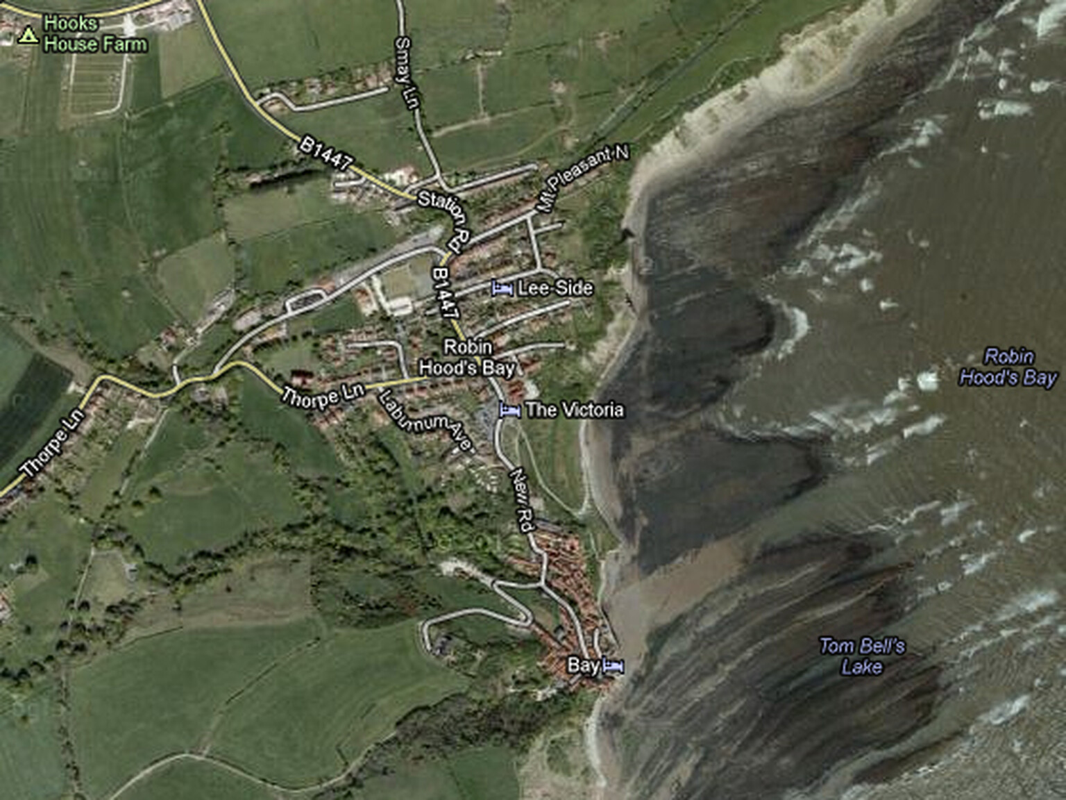 Wi-Fi broadband reaches out to Robin Hoods Bay: 12Mbps for North Yorkshire village