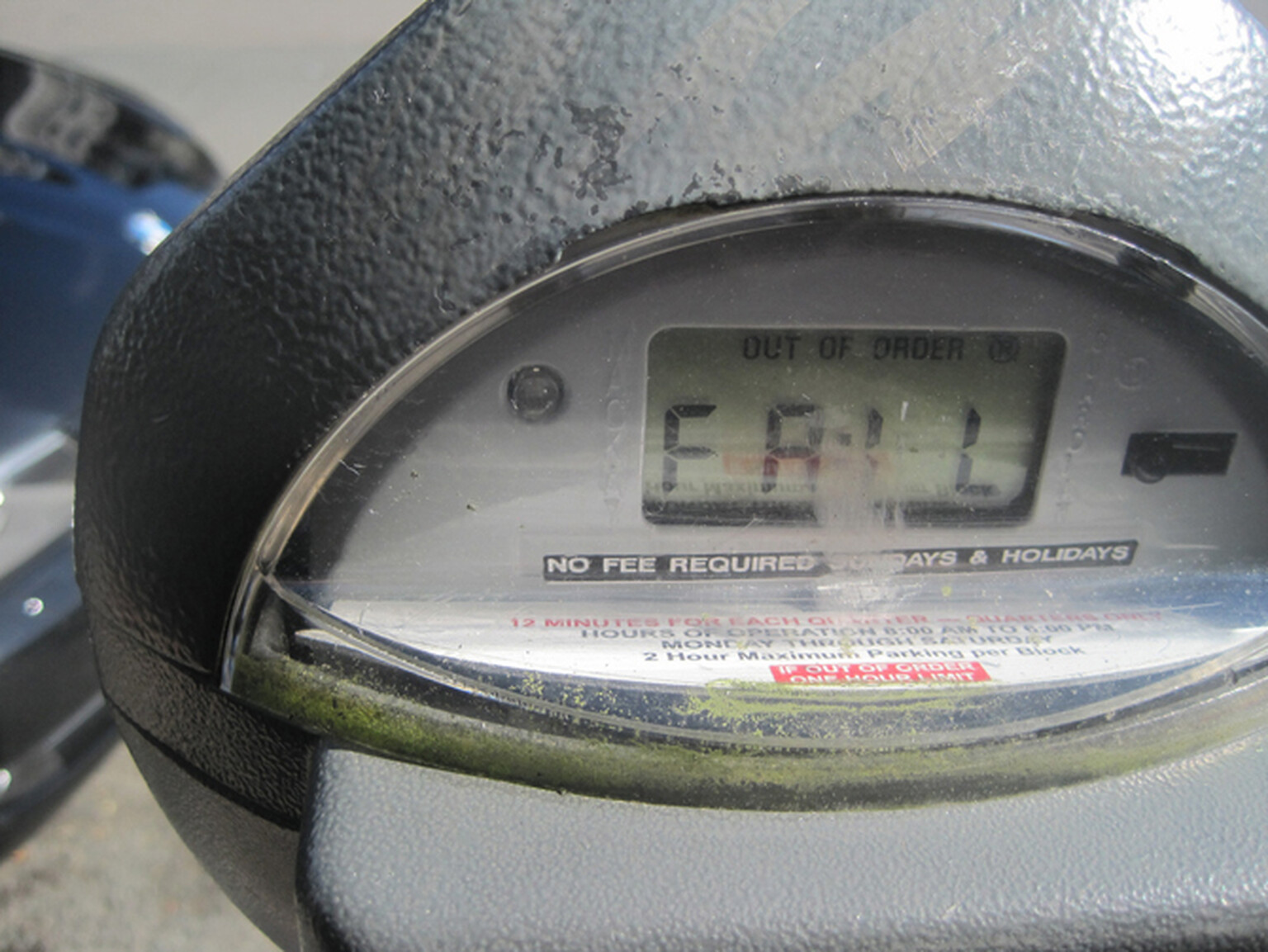 Make parking expensive to encourage walking, say health chiefs